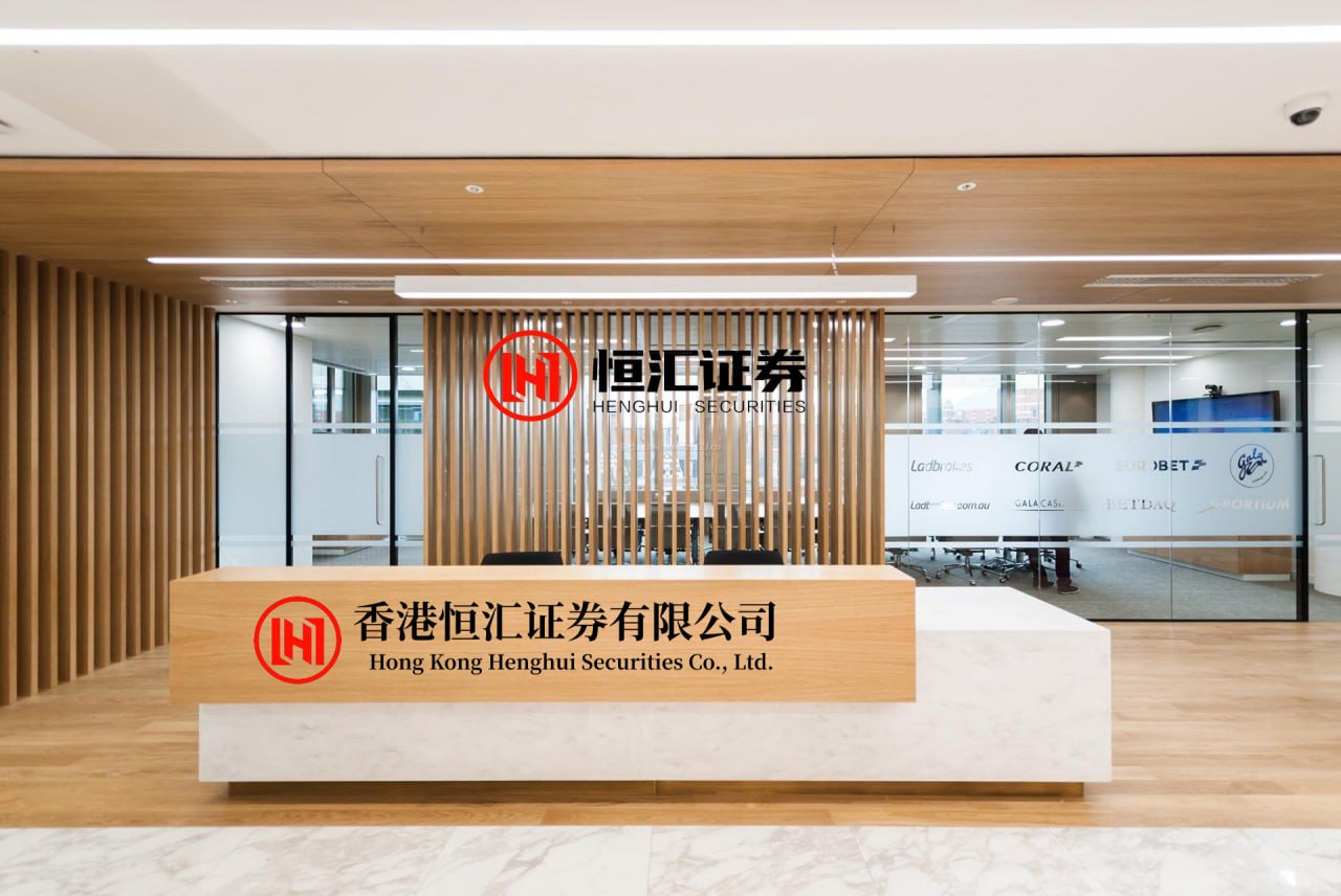 飞牛配资APP下载 红发兽耳！《异度之刃》新作世界观、女主美图欣赏